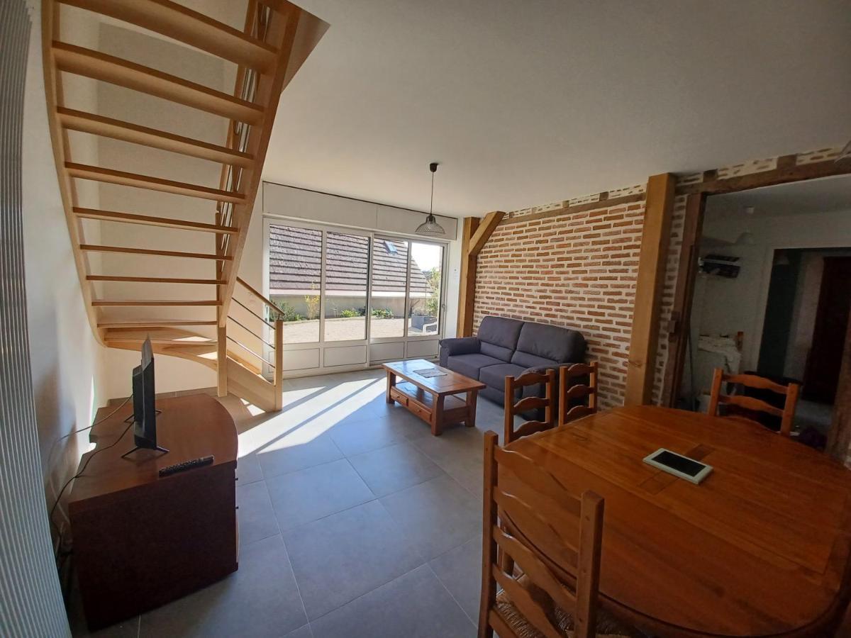 Reve De Loire Gite Au Calme Au Pied Des Chateaux De La Loire Onzain Dış mekan fotoğraf